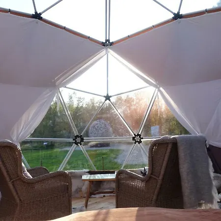 Wild Caribou Dome Luxury tent