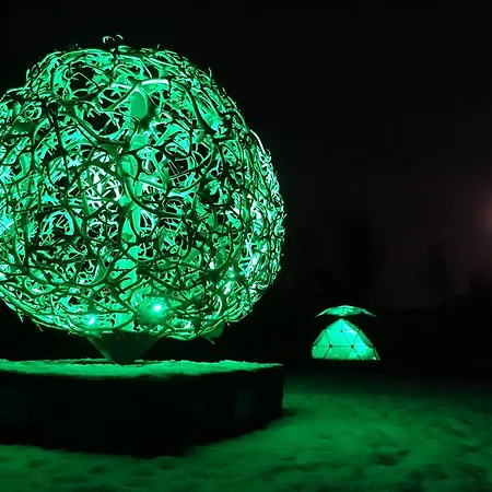 ラグジュアリーテント Wild Caribou Dome 3*