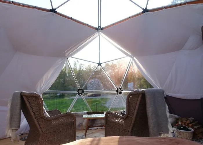 Wild Caribou Dome Luxe tent